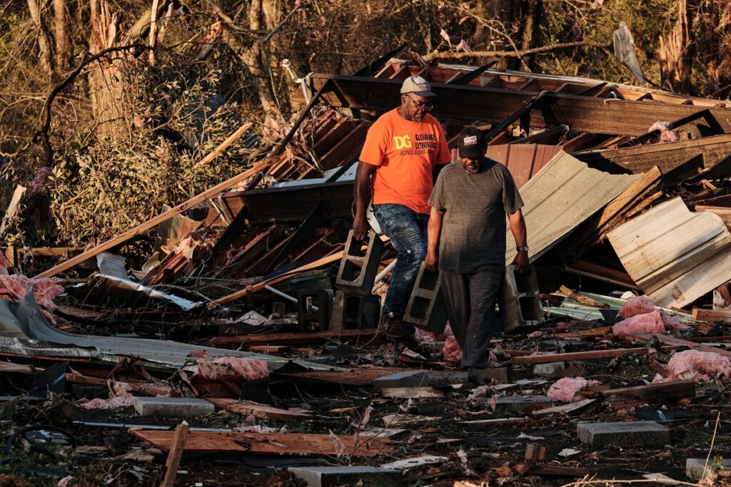 tornado alabama