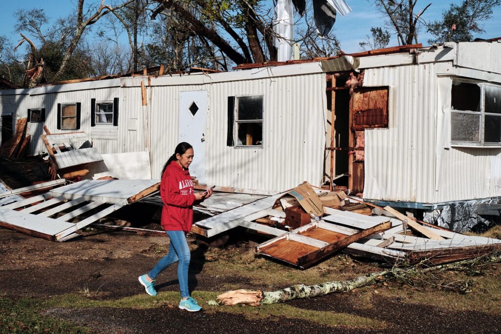 tornado alabama