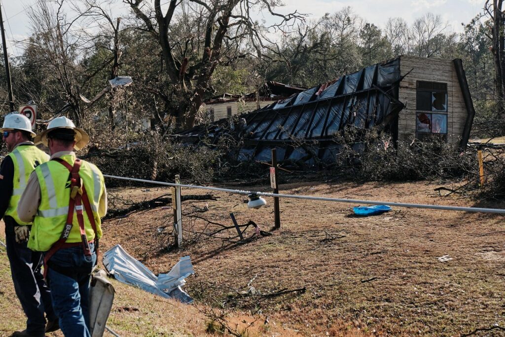 tornado alabama