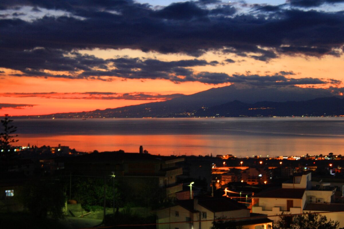 tramonto stretto di messina 8 gennaio 2023