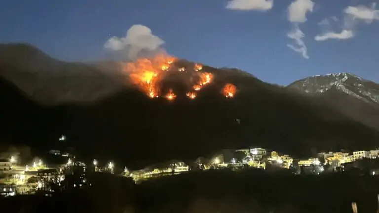 incendio tramonti