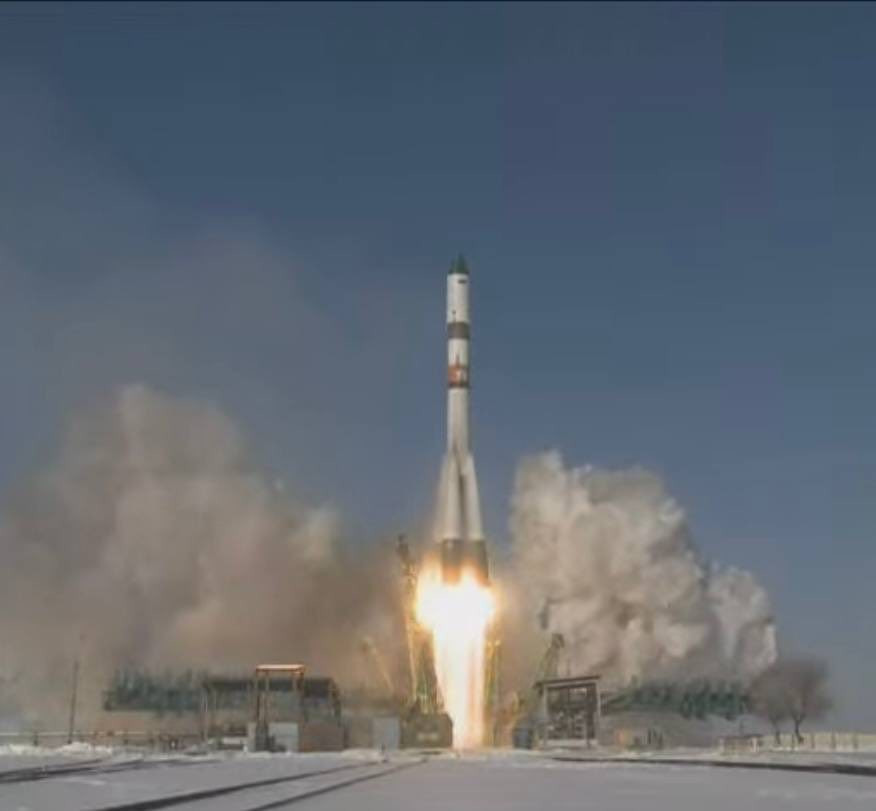lancio cargo russo progress