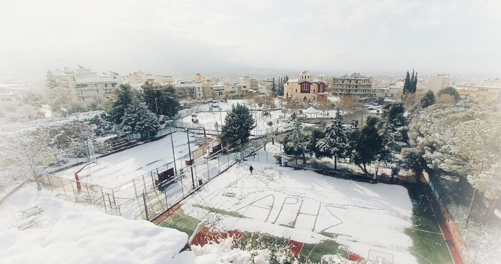 neve atene acropoli grecia