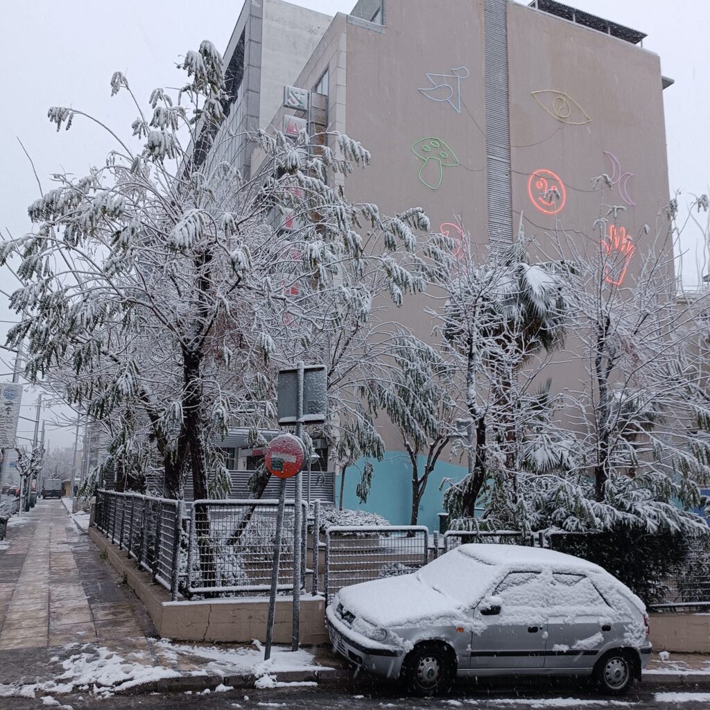 neve atene acropoli grecia