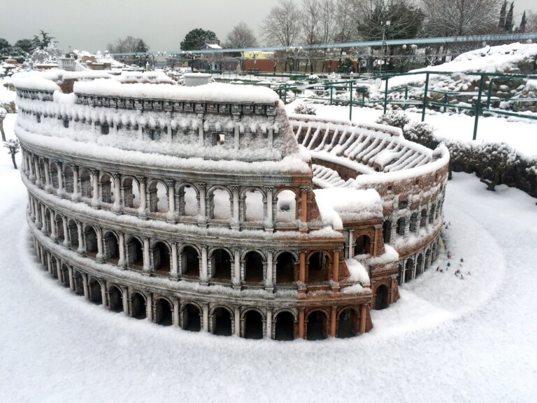 neve italia in miniatura