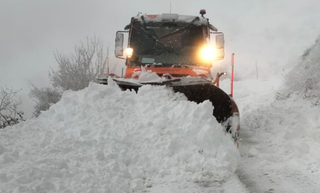 neve spazzaneve messinese