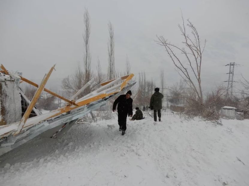 neve valanghe tagikistan