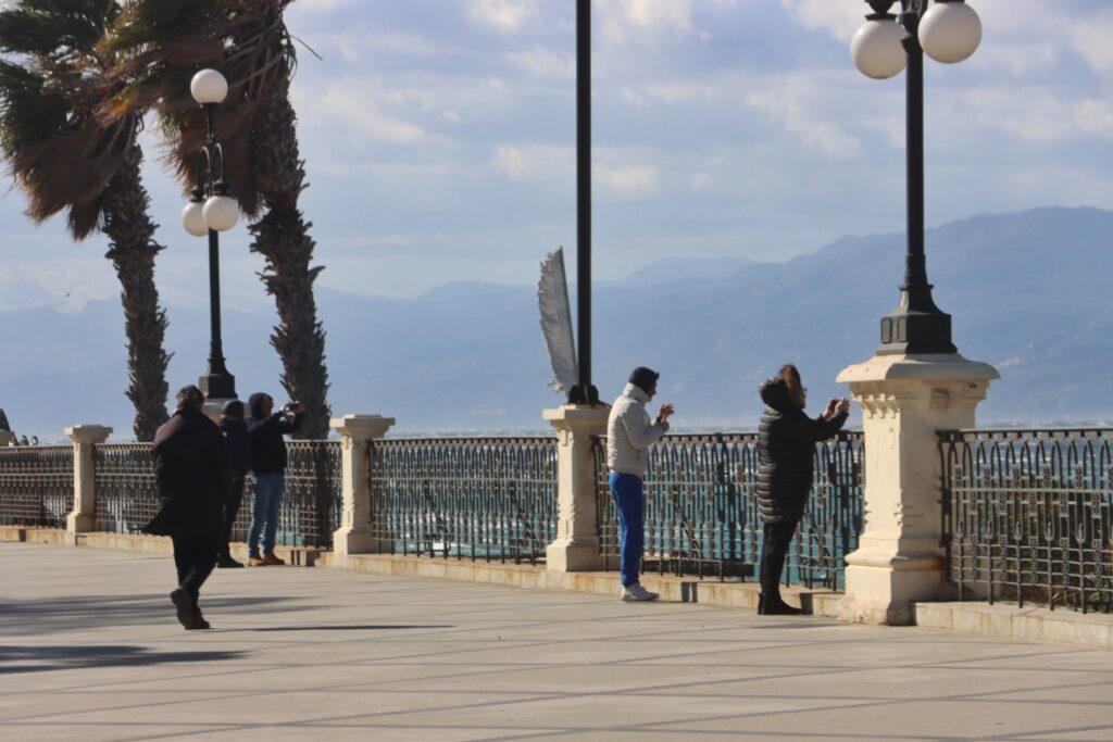 reggio calabria forte vento tramontana 5 febbraio 2023