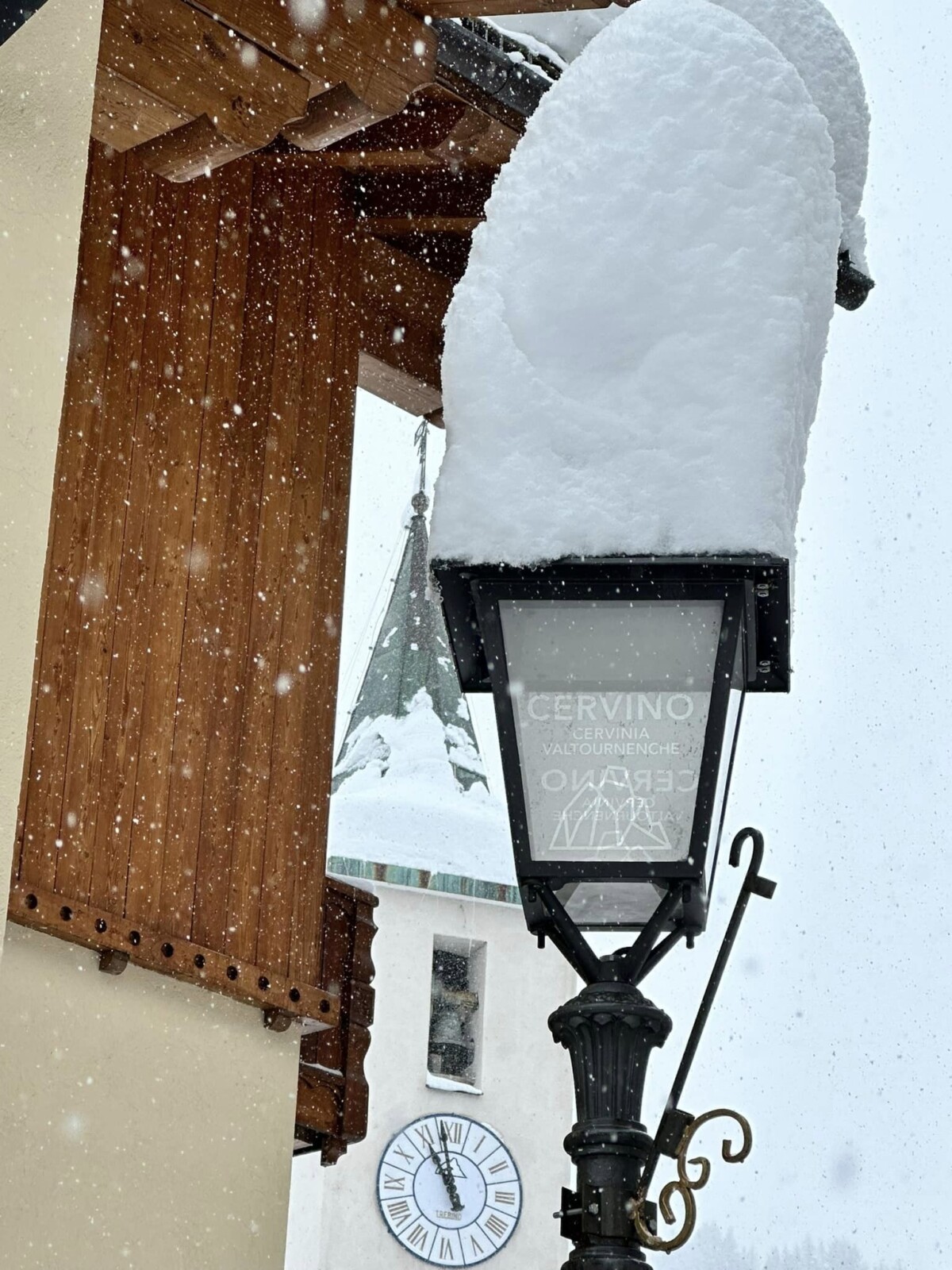 neve cervinia 11 marzo 2023