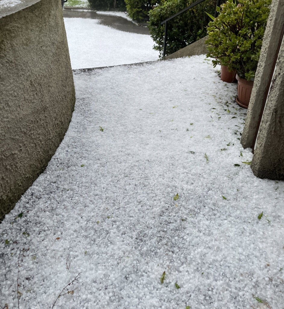 grandine roma oggi 27 marzo