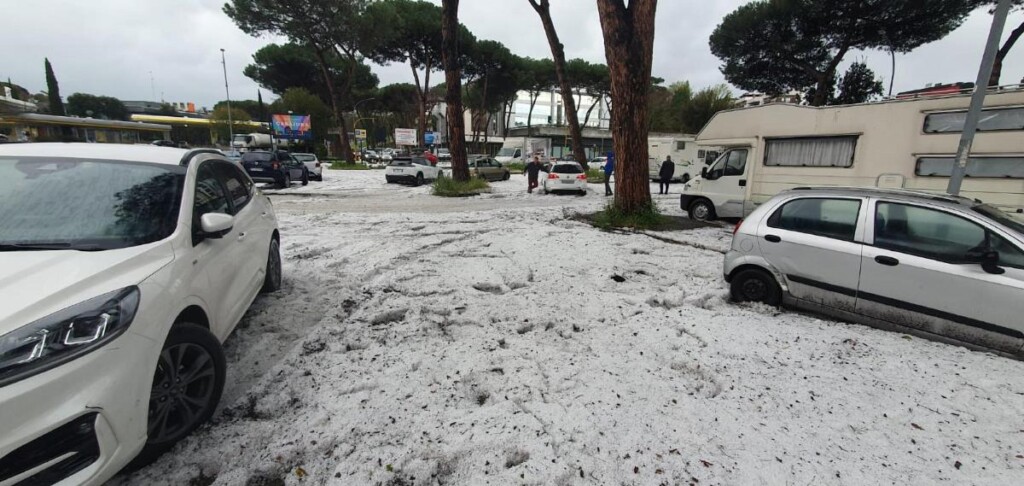 grandine roma Grandinata a Mostacciano