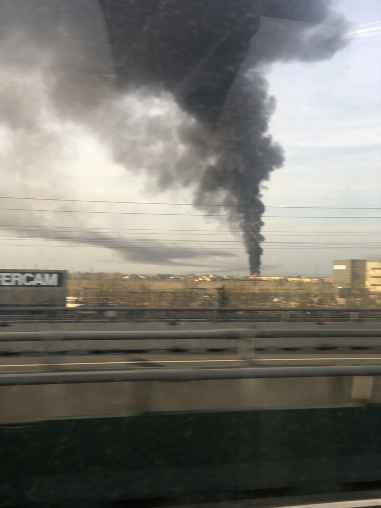 incendio novara 29 marzo