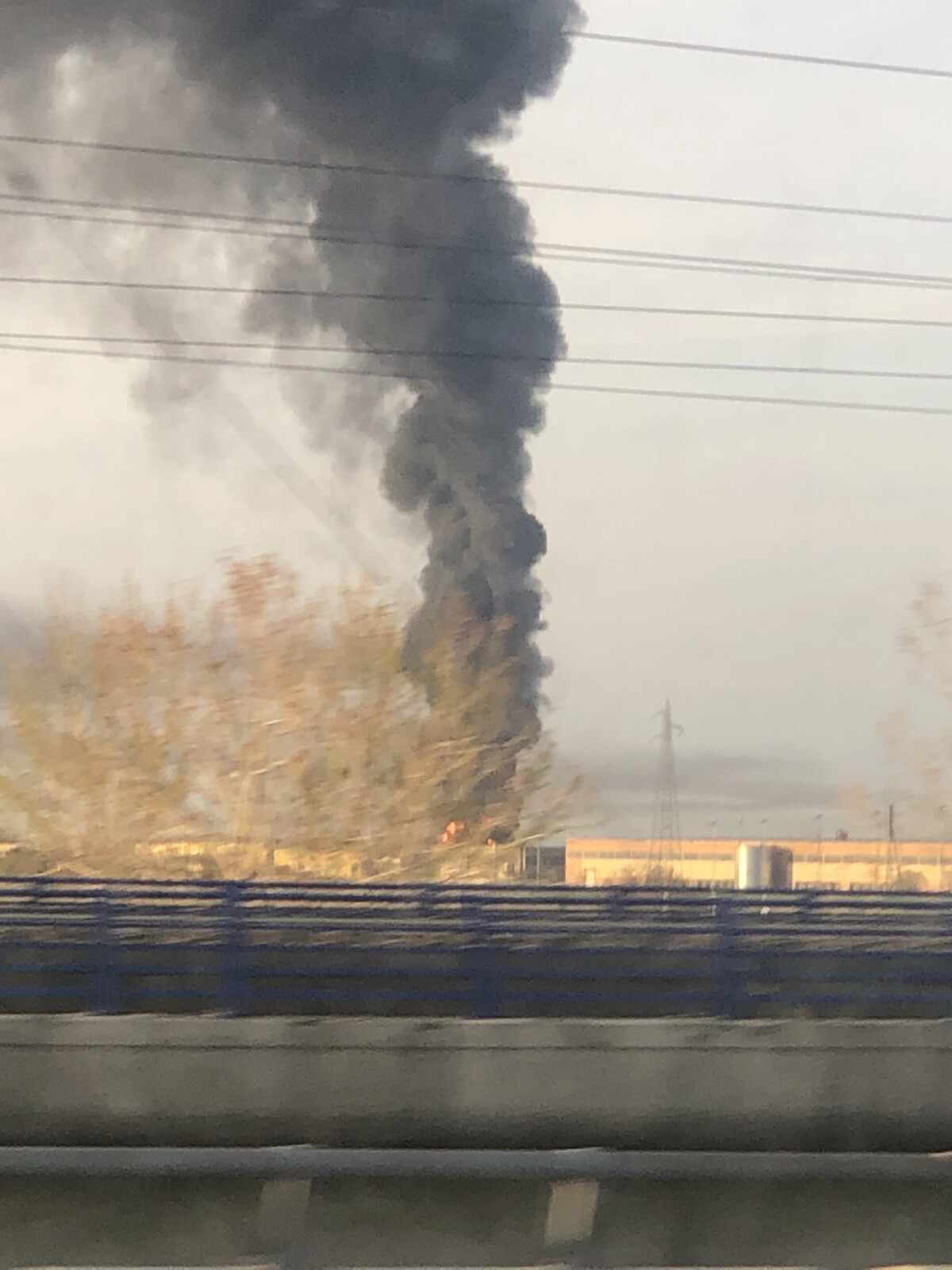 incendio novara 29 marzo