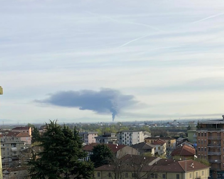 incendio novara 29 marzo