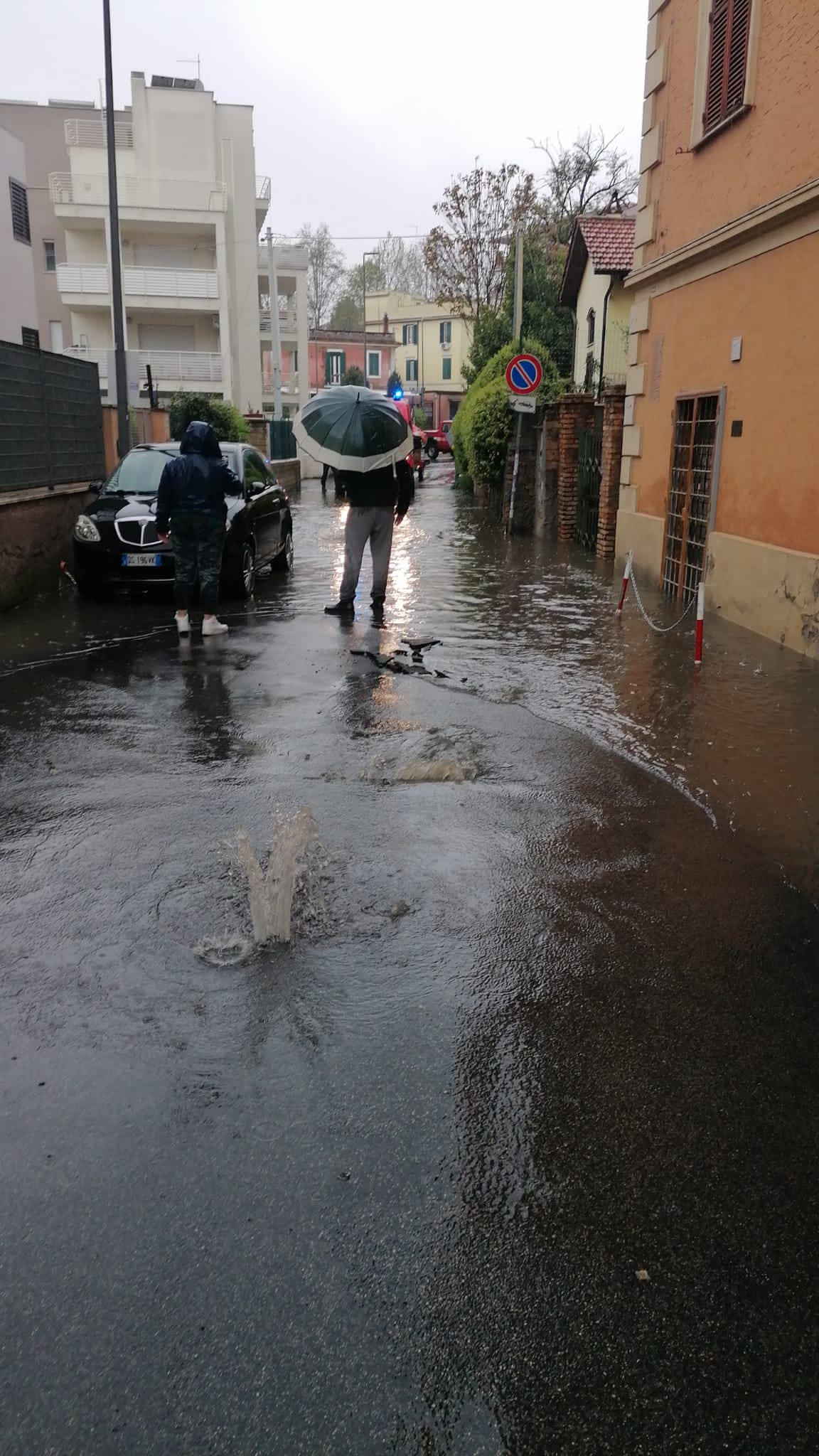 maltempo allagamenti roma