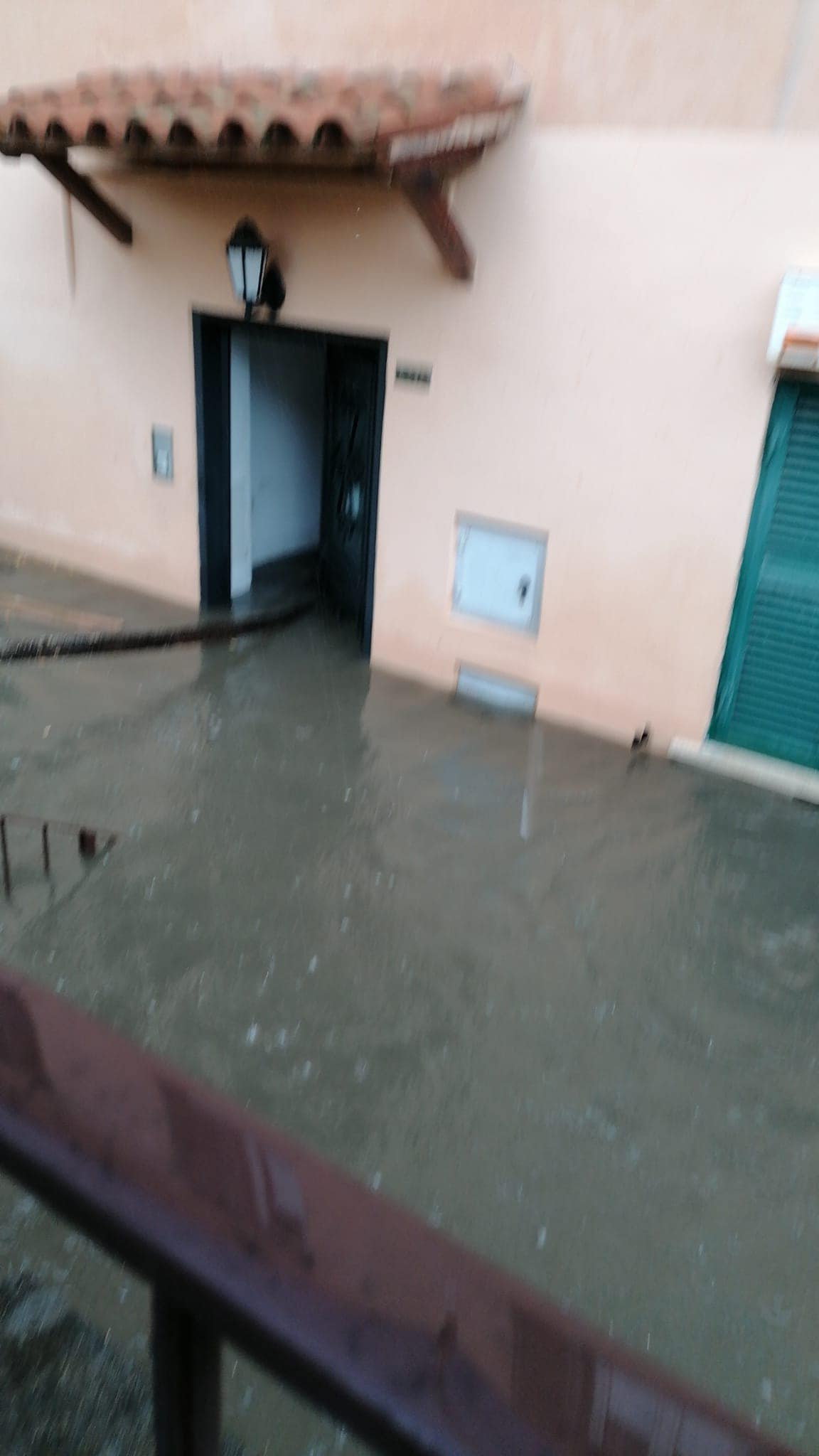 maltempo allagamenti roma