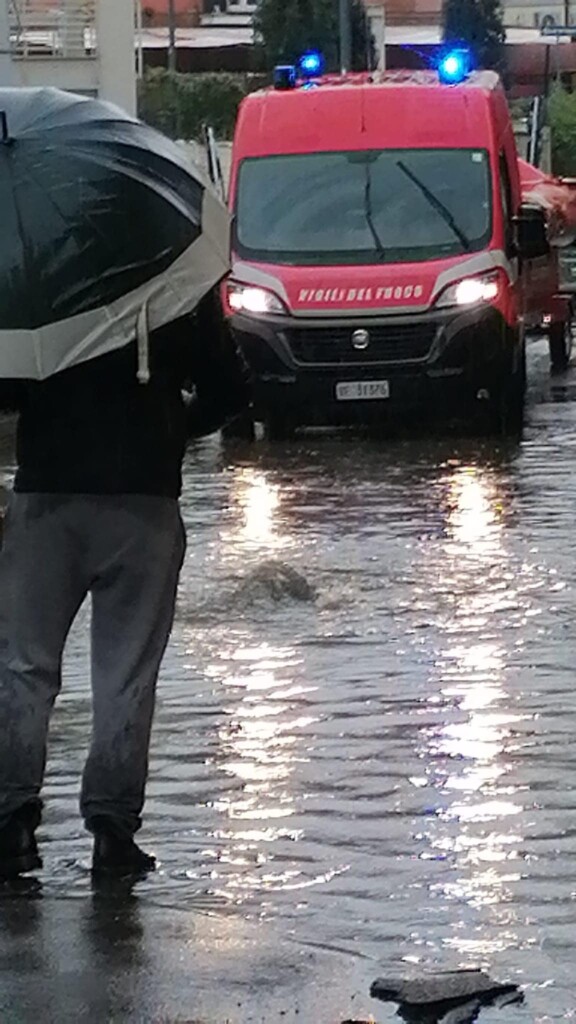 maltempo allagamenti roma