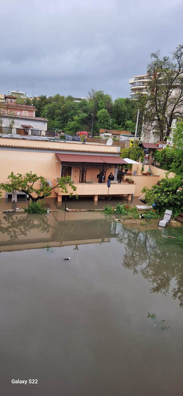 maltempo allagamenti roma