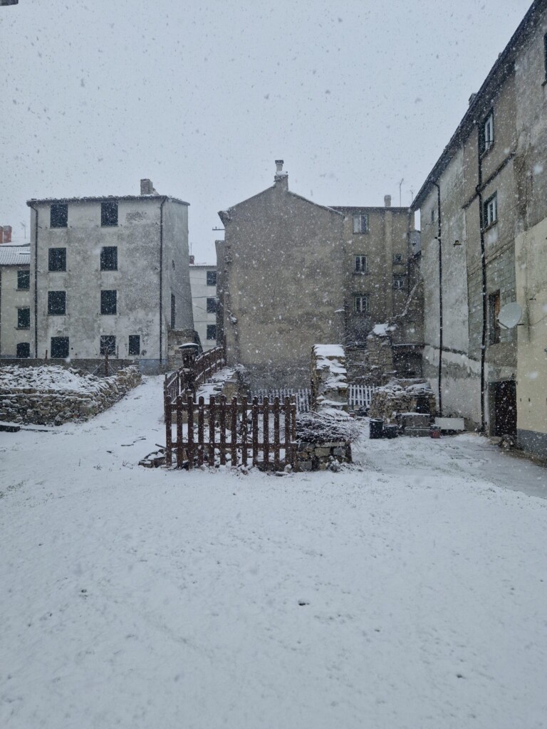 neve capracotta 8 aprile 2023