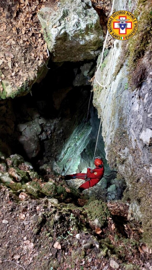 speleologa bloccata soccorso alpino