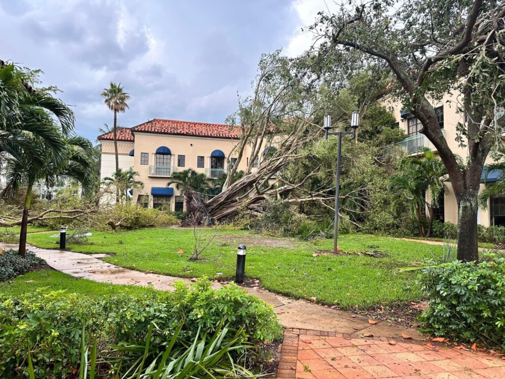 tornado palm beach gardens florida