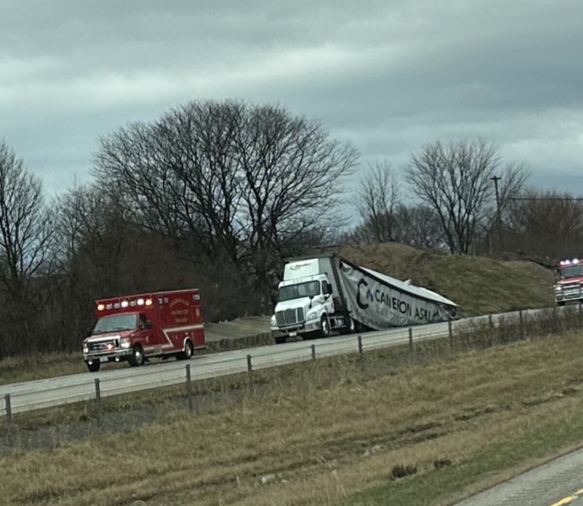 tornado usa illinois