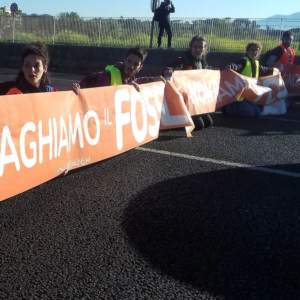 ultima generazione blocco gra roma