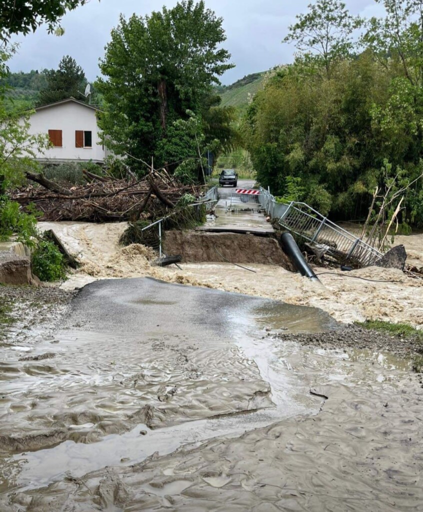 alluvione emilia romagna foto Modigliana