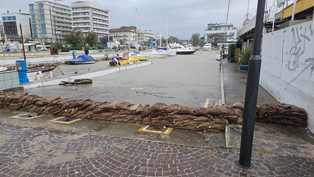 maltempo romagna riccione