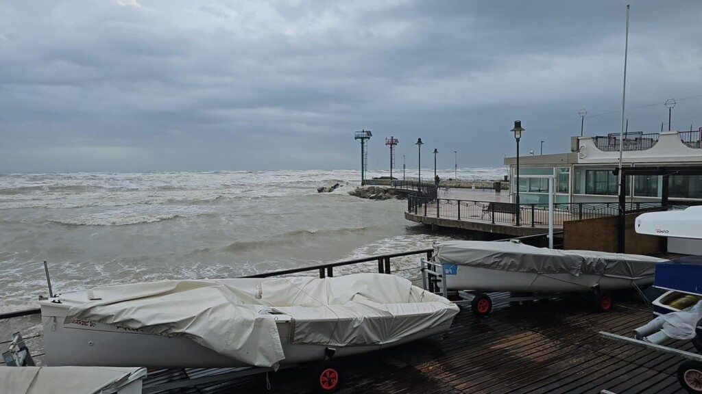 maltempo romagna riccione