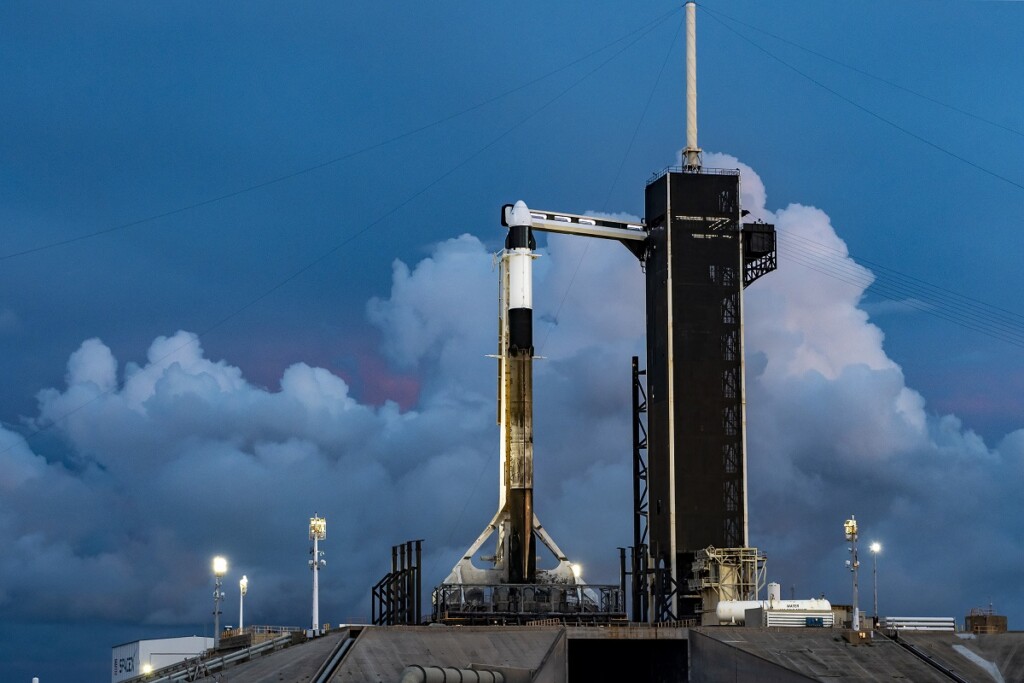 lancio spacex cargo dragon iss