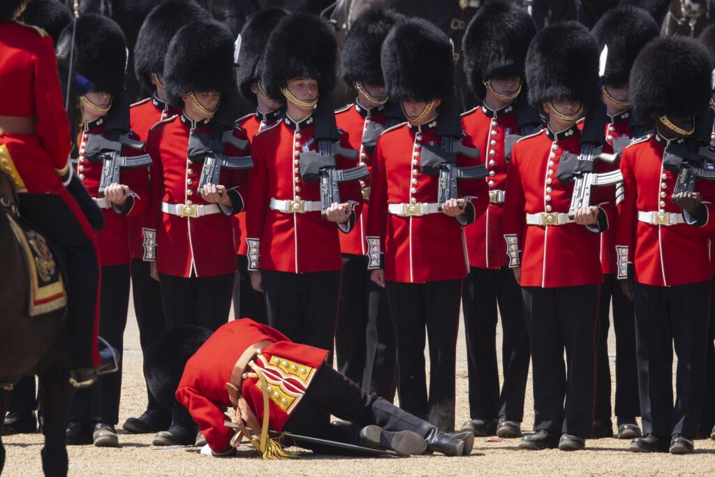 parata militare caldo londra