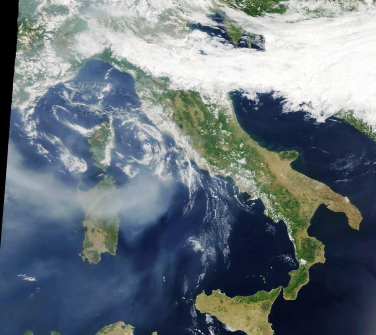 satellite meteo italia 28 giugno 2023 incendi canada