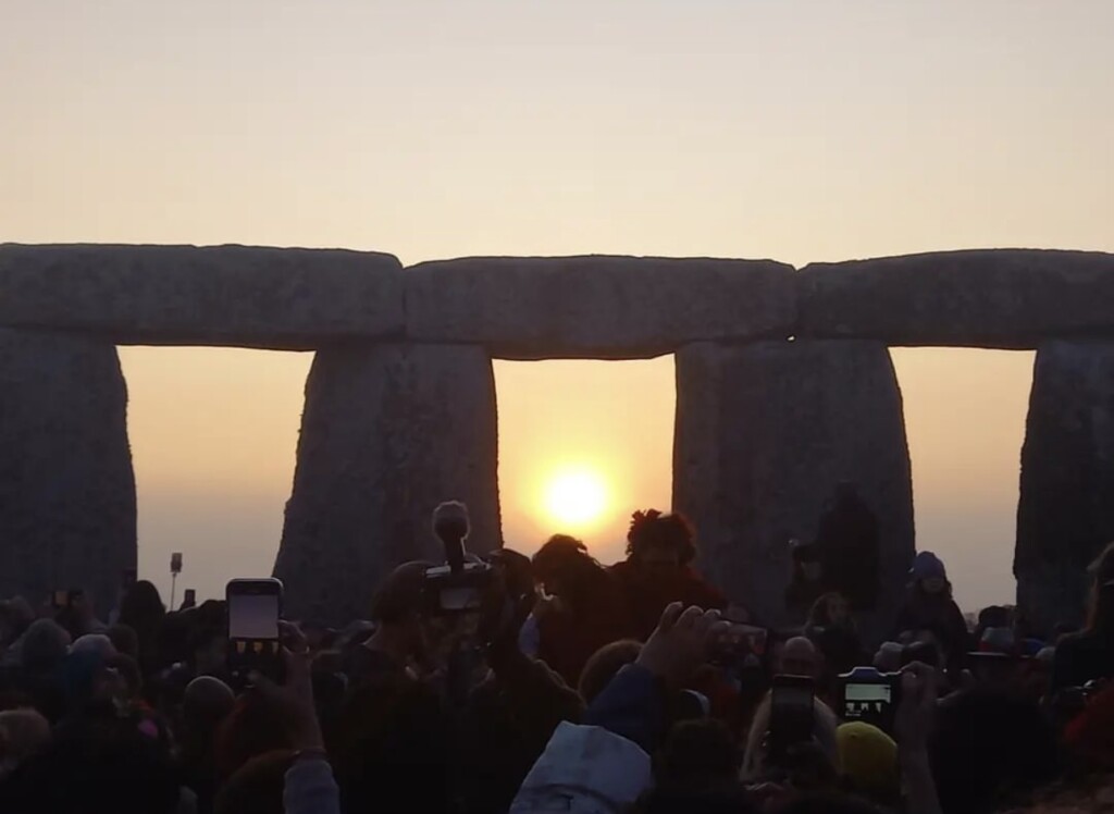 solstizio estate stonehenge