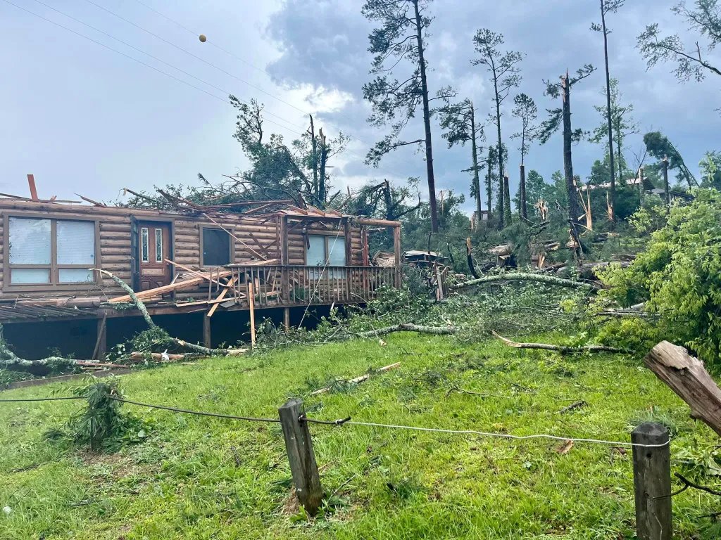 tornado alabama