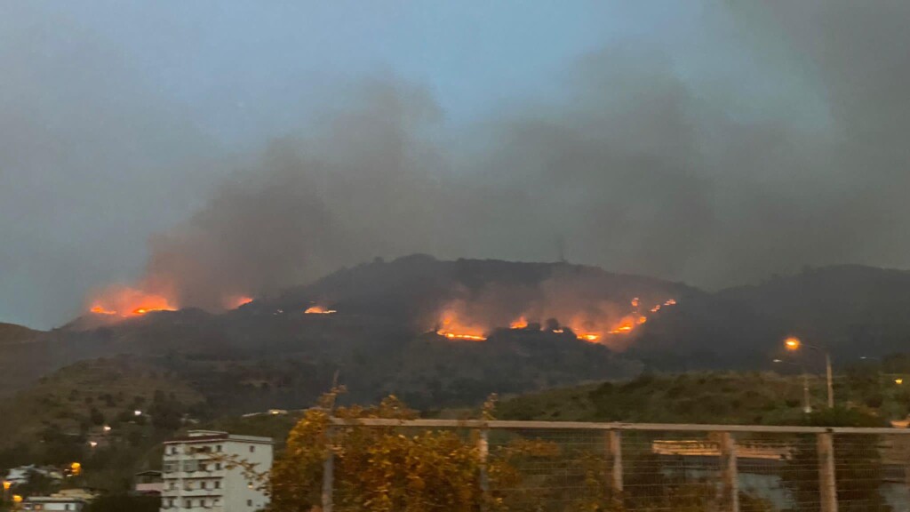 incendio reggio calabria