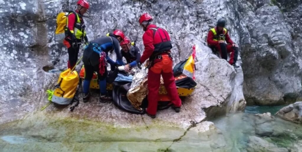 incidente in canoa