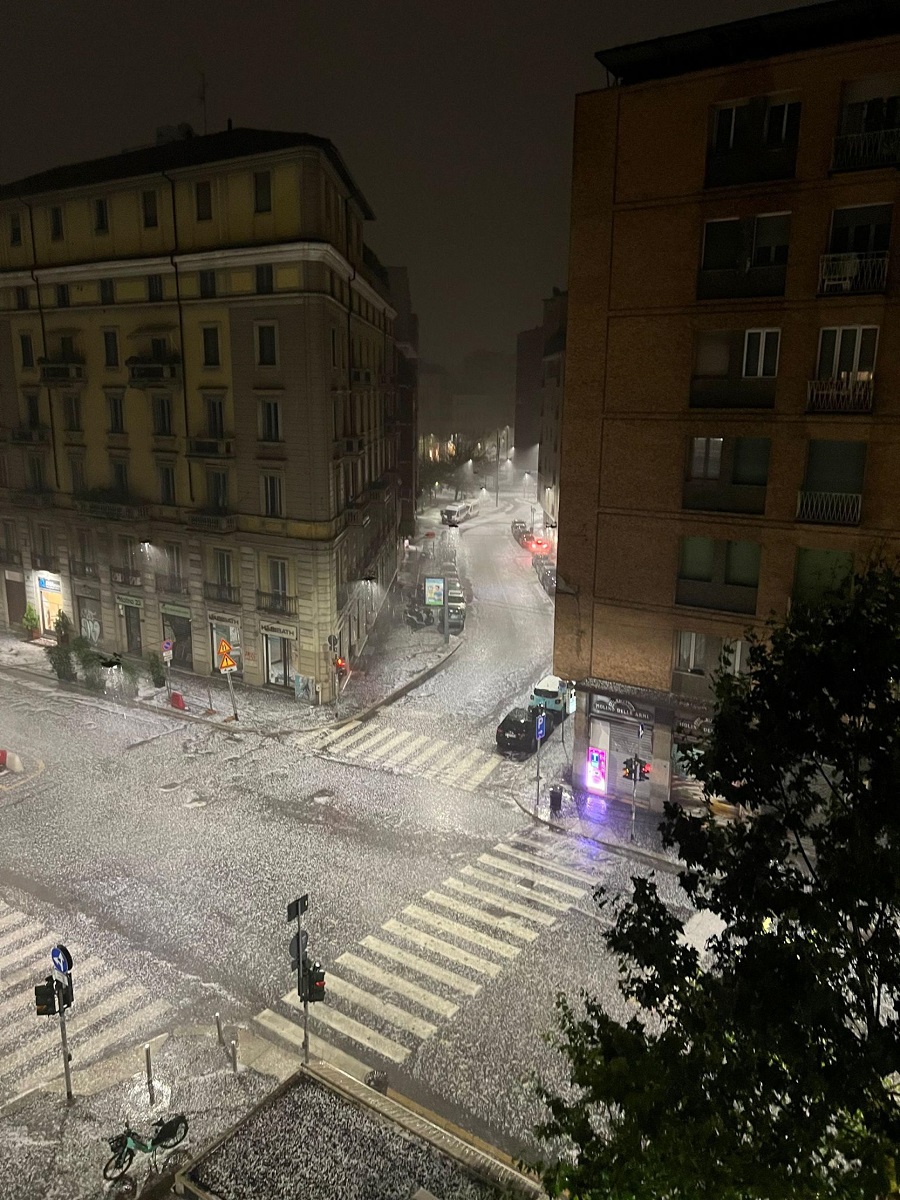 maltempo grandinata milano