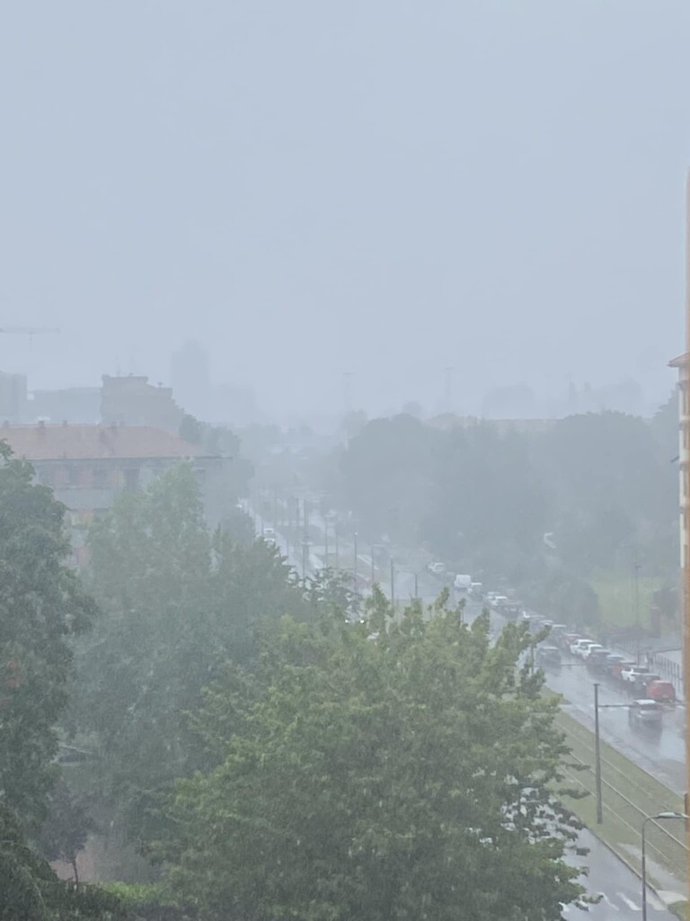 maltempo milano lombardia oggi