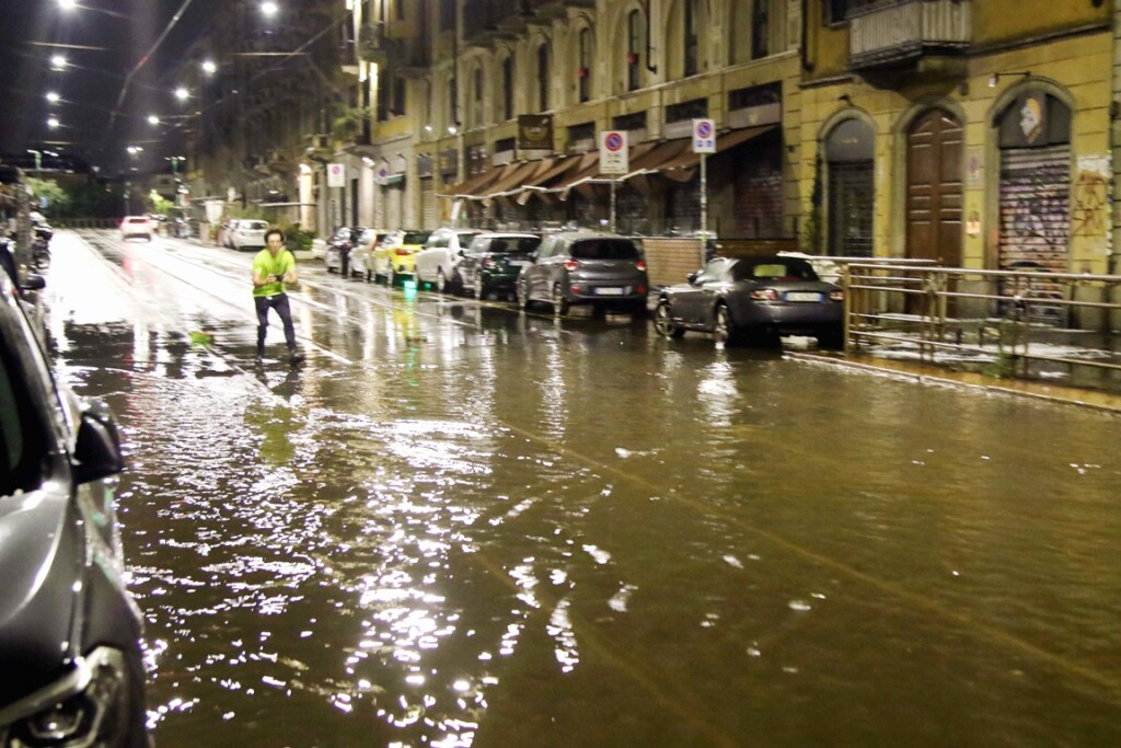 maltempo nubifragio grandinata milano