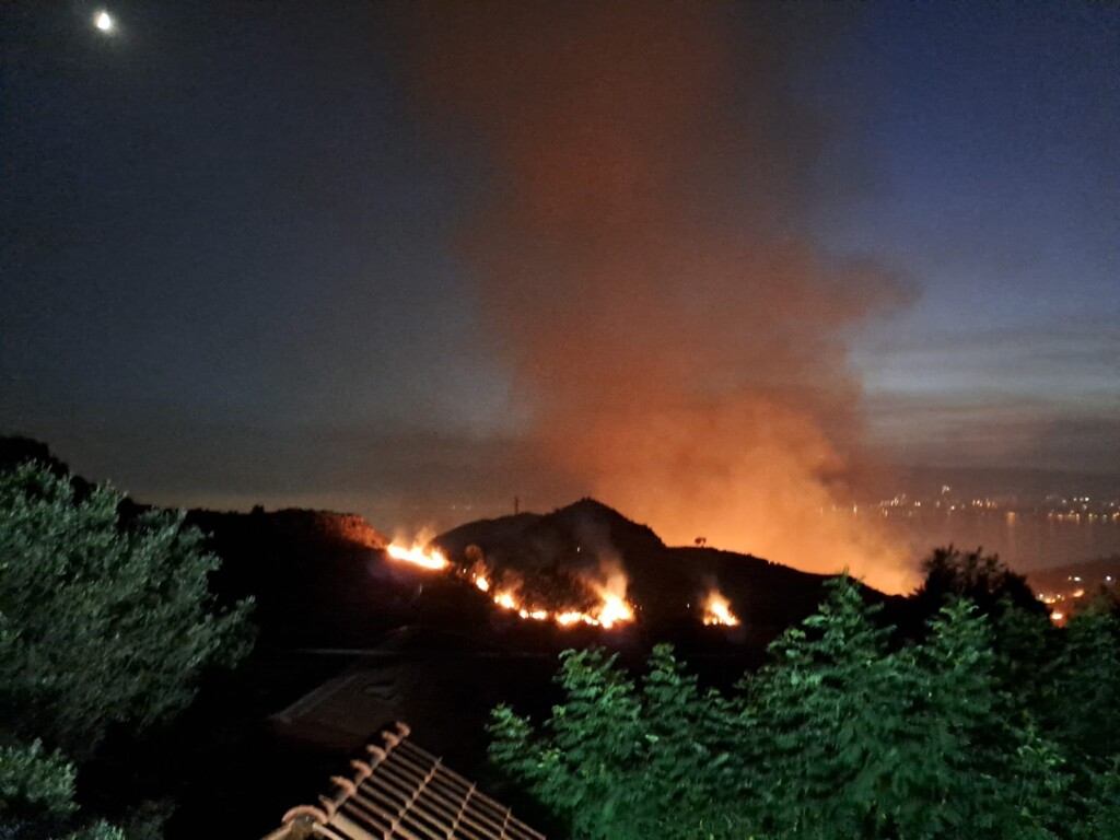 reggio calabria incendio colline