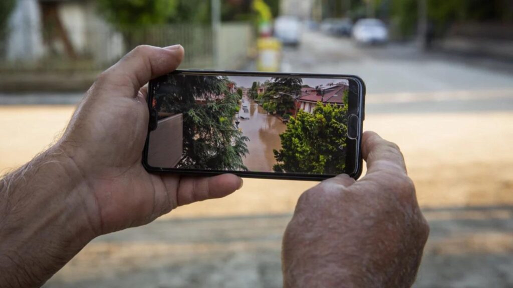 Riconnessioni, la mostra sull'alluvione in Romagna