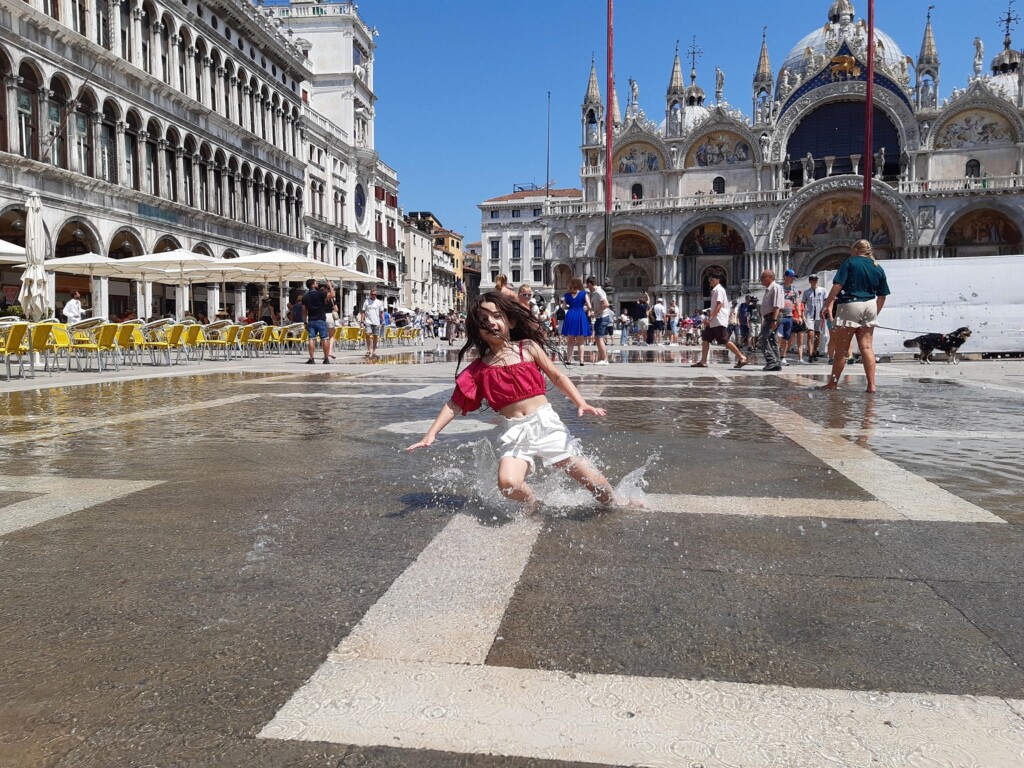 acqua alta venezia 2 agosto 2023