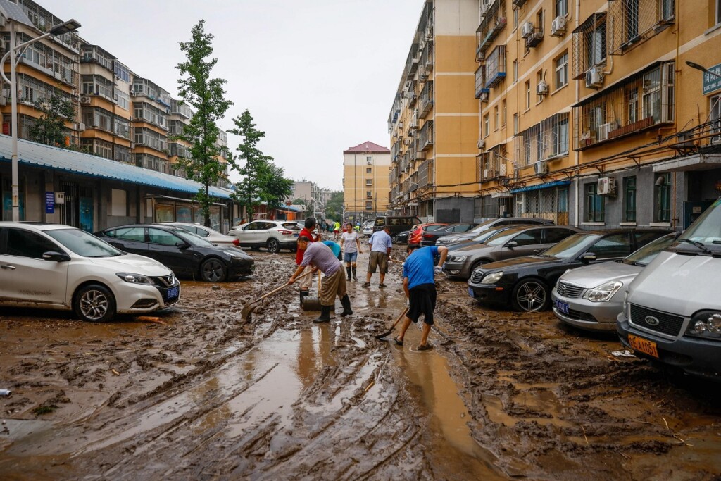 alluvioni inondazioni pechino cina