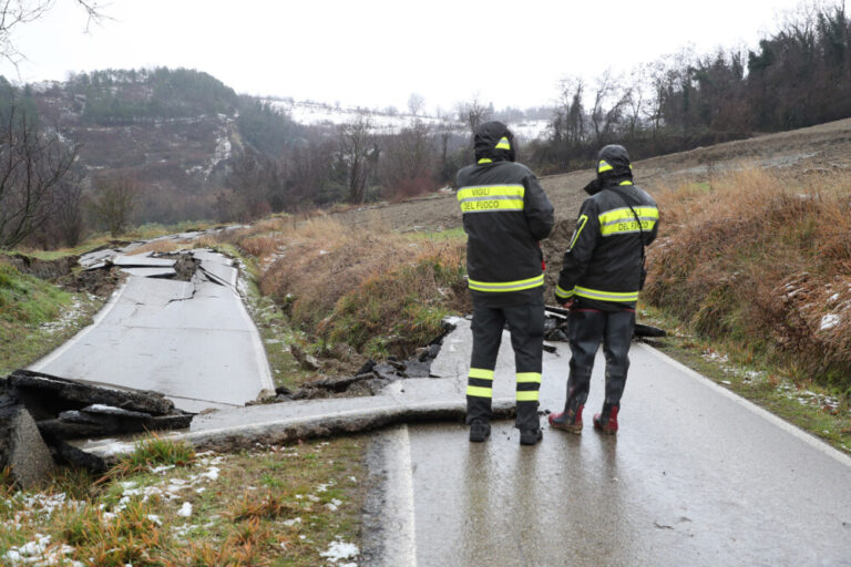 frana di Fontanelice causata dall'alluvione in Emilia Romagna