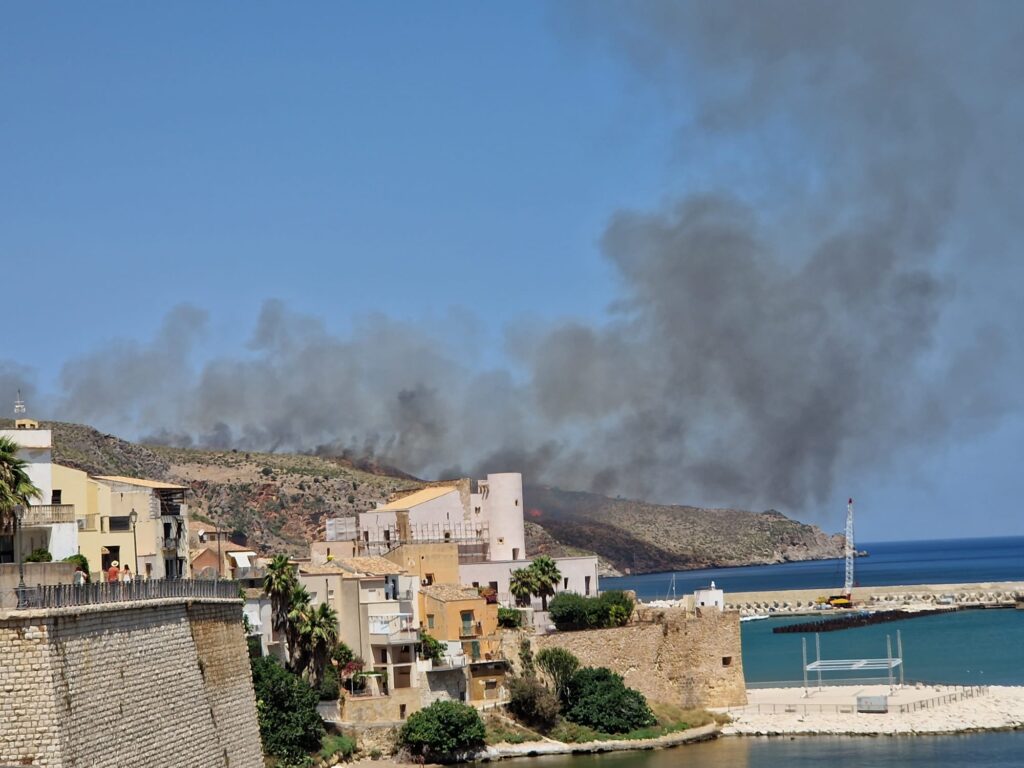 incendi Castellamare del Golfo