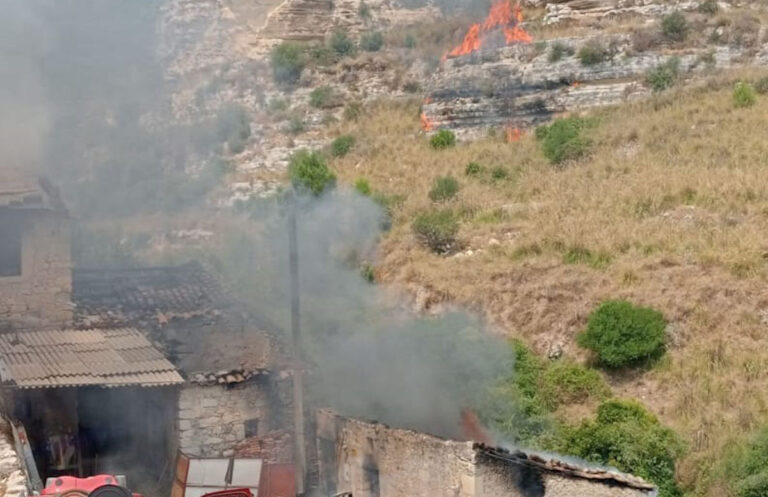 incendi in Sicilia