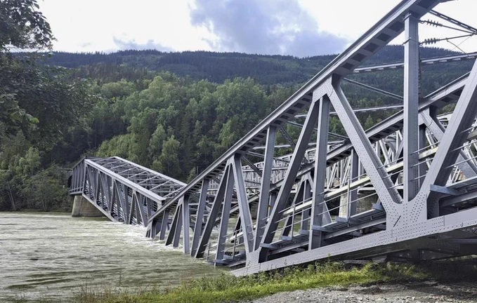 norvegia crollato ponte