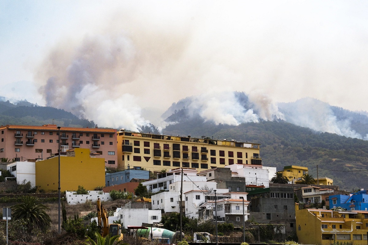 spagna incendi tenerife