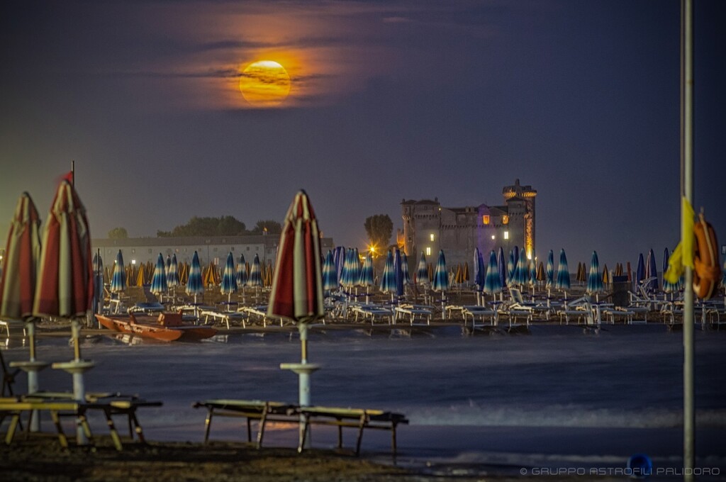 superluna astrofili palidoro